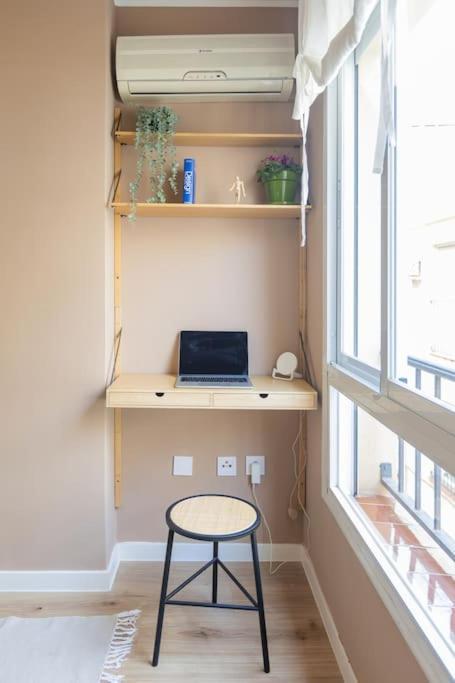 Downtown Flat With 46 Sqm Private Rooftop Terrace Málaga Eksteriør billede